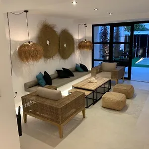 El Cargol 3* L'Escala