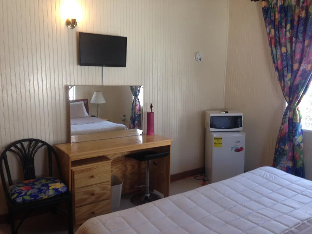 Eko Cozy Guest House St. John's 3*,